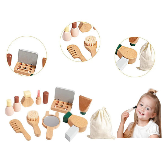 Trusa de Machiaj pentru Fetite din Lemn natural Petit Kitty, Include Farduri, 2 Lacuri de Unghii, Pensule, Perie, Oglinda, Ruj, Vopsea pe baza de Apa, Saculet de Bumbac pentru transport, Jucarie de rol, Indiggo®, 3ani+, Woody