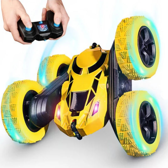 Masinuta cu Telecomanda StuntRaceCar, Vehicul Off-Road cu Tractiune 4x4, Iluminare LED Functie de Rotire 360 de Grade, Telecomanda cu Raza de Actiune 40 m si Tehnologie de Control 2.4 GHz, Baterie Reincarcabila, Cablu USB, Indiggo@, Yellow, 5+
