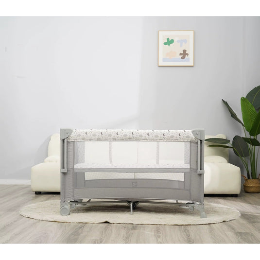 Resigilat: Patut Pliabil Co-Sleeper 5in1 Multifunctional KiddoTrip™GO cu Saltea si Balansoar, Supraetajat, Centru de
