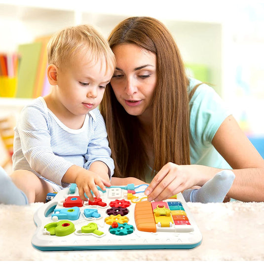 Măsuță și panou de activități BrainyBaby